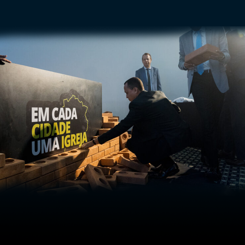 Em Cada Cidade Uma Igreja